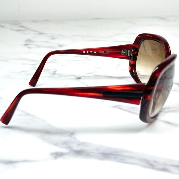 Dita Women's Addict Red Tortoiseshell Sunglasses Brown Gradient Lenses Rare - Picture 9 of 10